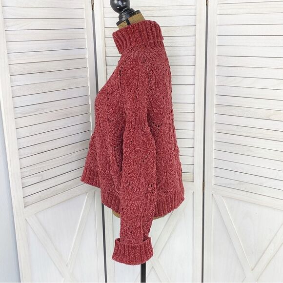 POL Chenille Chunky Knit Turtleneck Crop Pullover Maroon Red Medium - Picture 3 of 13